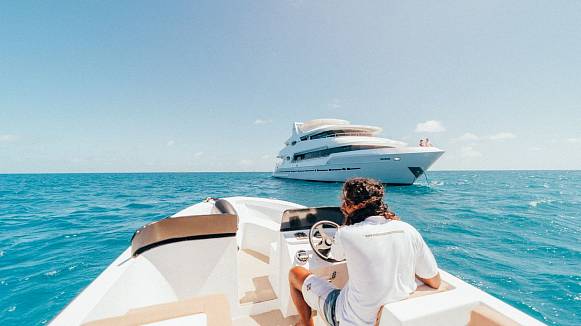 ALICE yacht