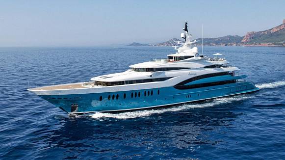 SUNRAYS yacht