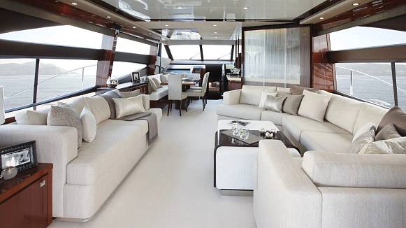 Яхта PRINCESS 72