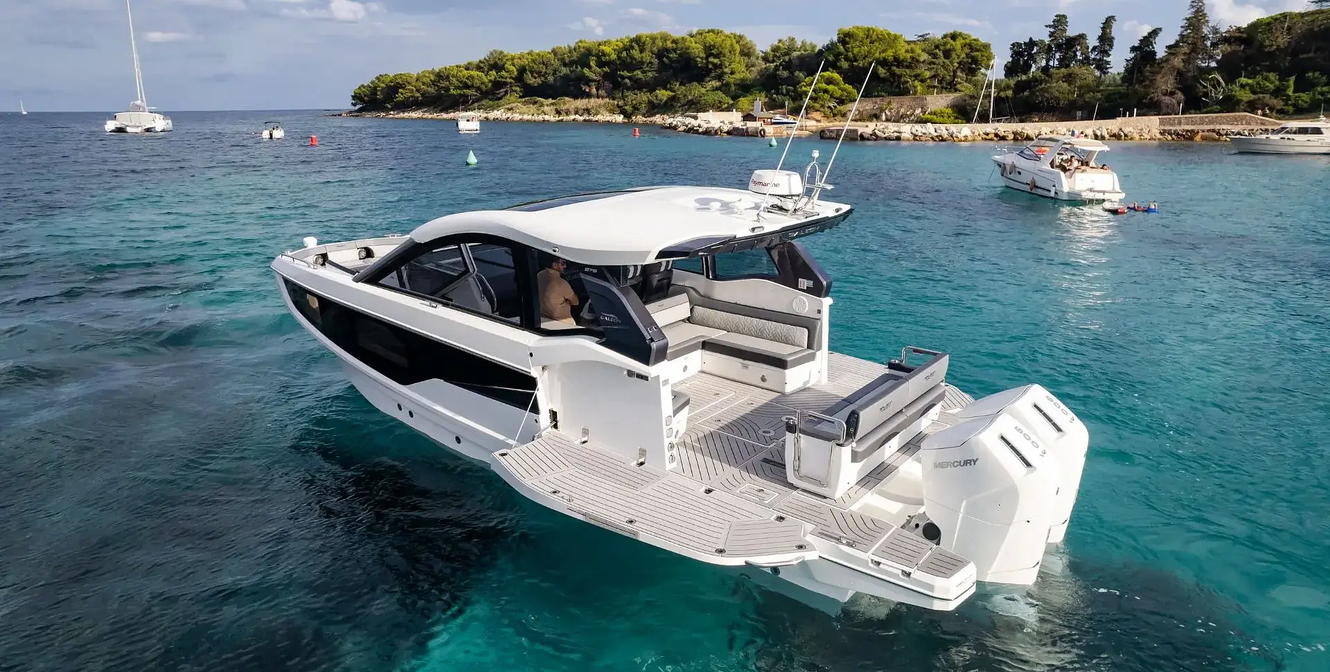 Яхта Galeon 375 GTO