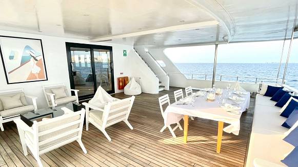 SAFIRA yacht