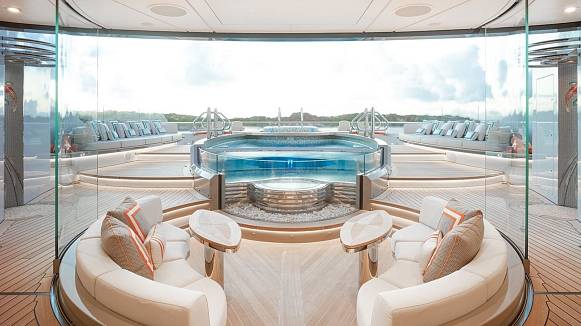 WHISPER yacht