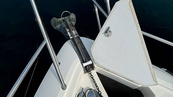 Яхта GALEON 445 HTS