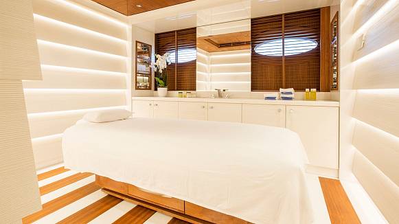 CC-SUMMER yacht