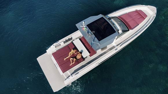 Яхта Fiart 43 Seawalker