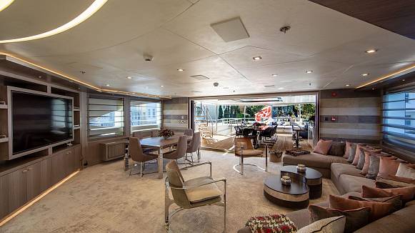STARBURST III yacht