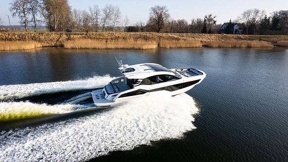 Яхта GALEON 435 GTI