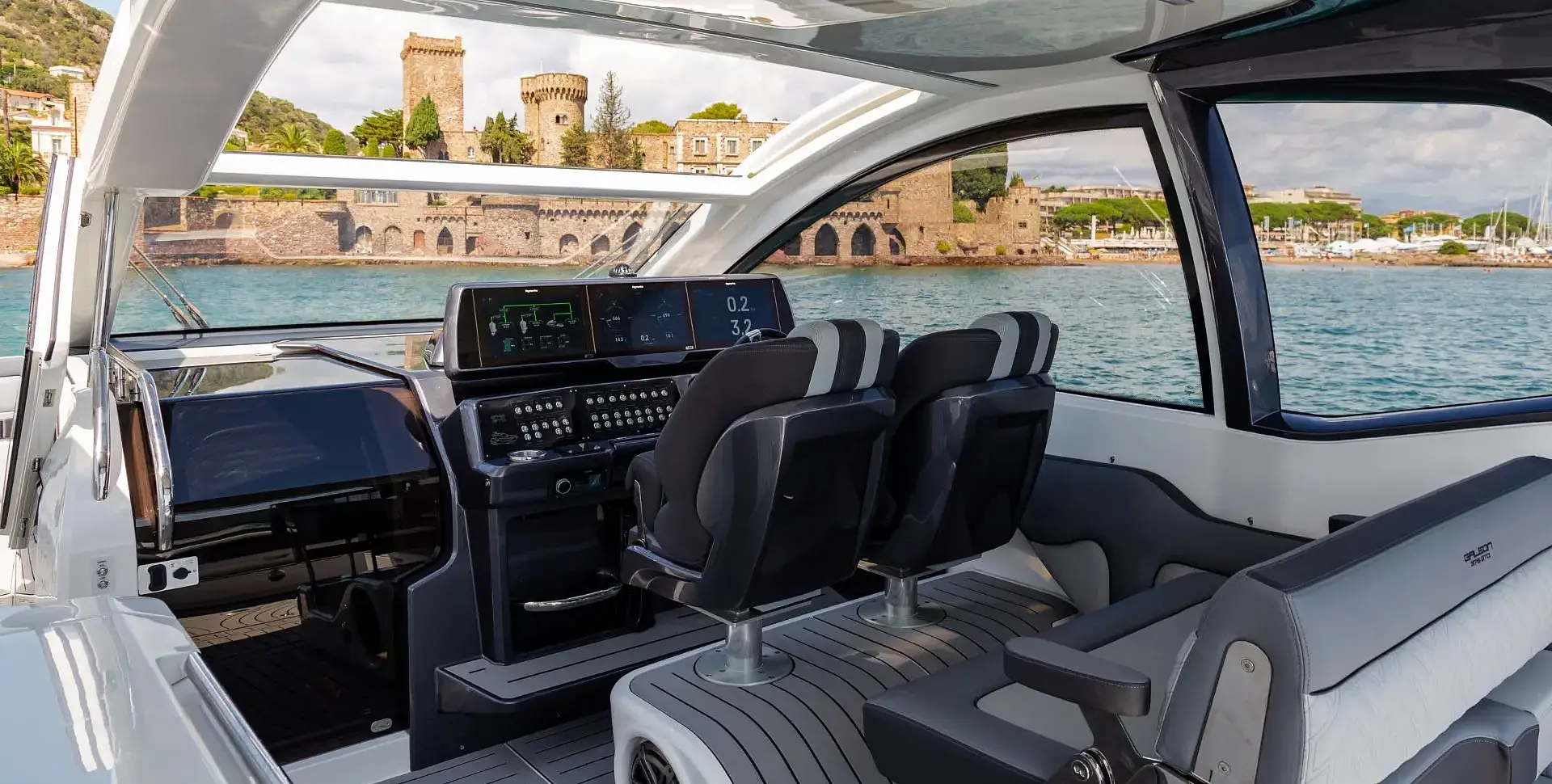 Яхта Galeon 375 GTO