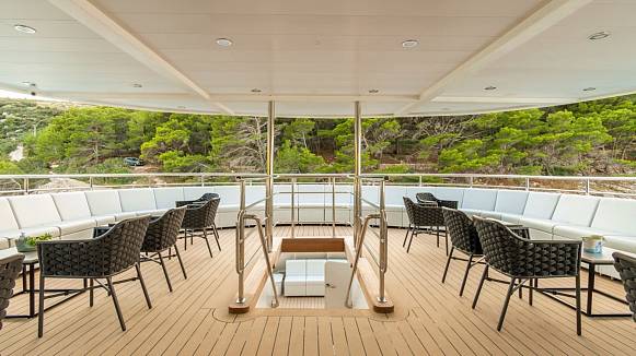 OHANA yacht