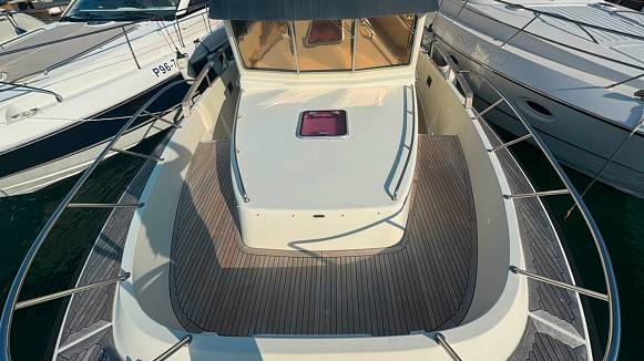 Яхта TARGA 44