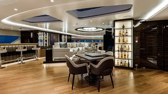 VICTORIOUS yacht