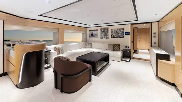 TRUE SENSE yacht