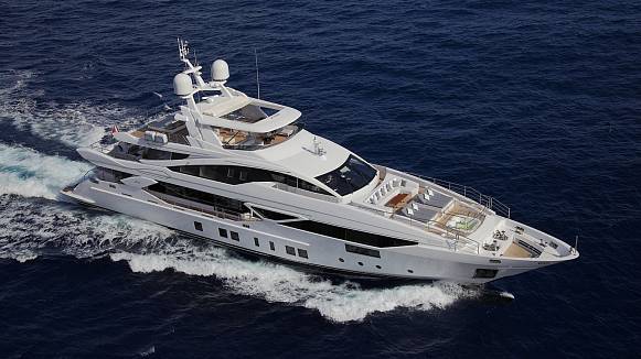 WILLOW yacht