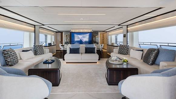 Яхта MAJESTY 120