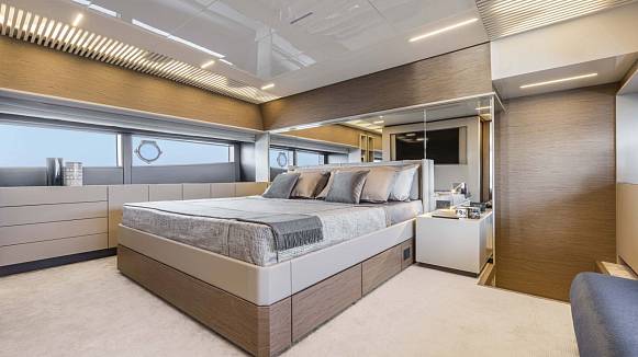 PIOLA yacht