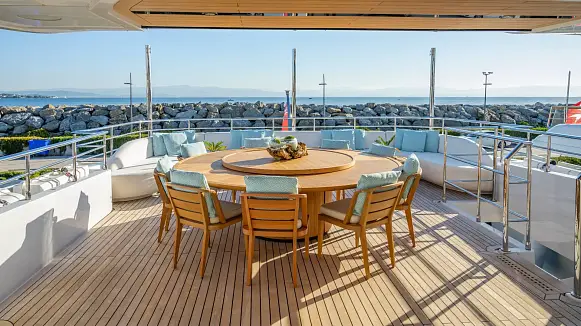TRUE SENSE yacht
