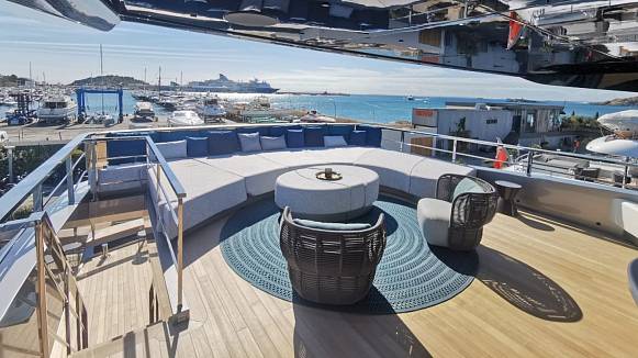 Pandion Pearl yacht