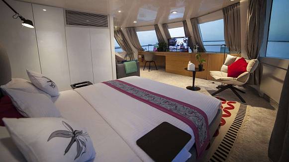 AZALEA yacht